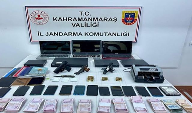 Masaj salonlarına baskın: 11 kişi tutuklandı!