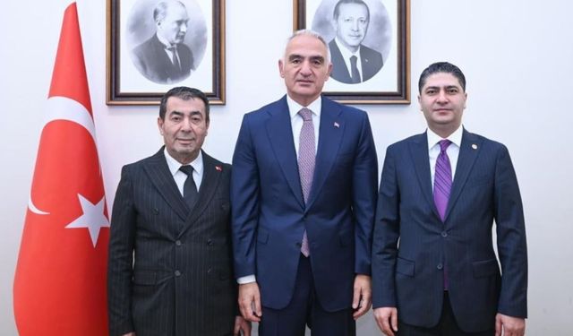 Bünyan Kütüphanesi için önemli adım: Selahattin Metin Kültür Bakanını ziyaret etti