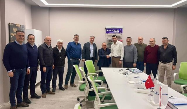 Kayseri’de 2 bin 500 işçiye müjde geldi! Yüzde 47 zam ve ikramiye yüzleri güldürdü