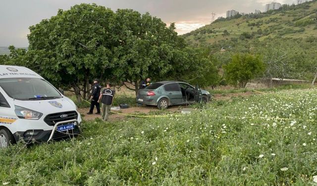 Dondurma bahanesiyle kanlı pusu: Otomobilde pompalı tüfekle katledildi!
