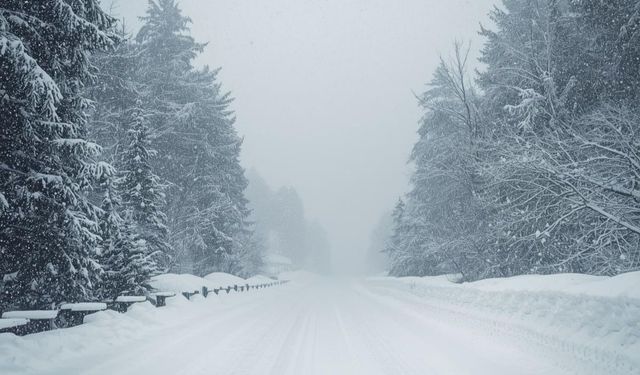Kayseri Sarız'da okullar tatil edildi!