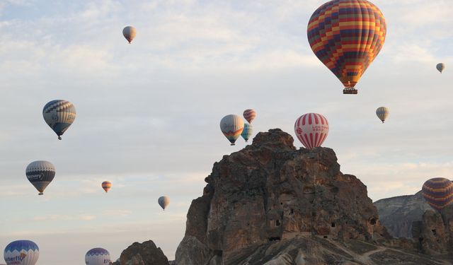 Kapadokya turizminde rekor Peribacalarının büyüsü 4,5 milyon kişiyi geçti