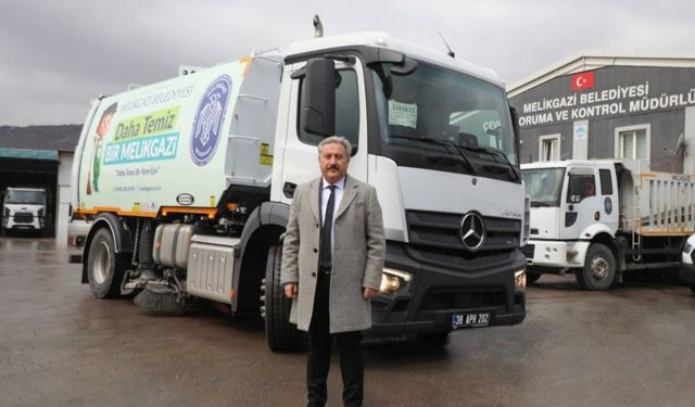 Melikgazi Belediyesi filosuna 4 yeni araç kattı