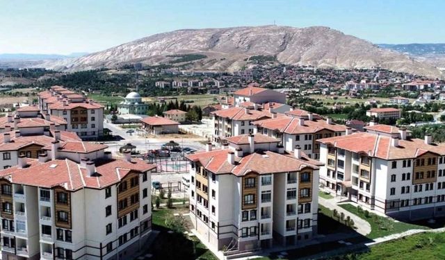 TOKİ Kayseri dahil 58 ilde 120 ay vadeli konut ve iş yeri satacak