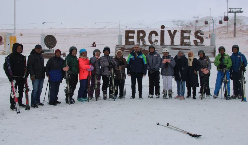 Erciyes'te Kayak Sezonu Başladı
