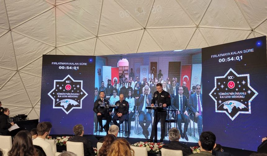 Türkiye Cumhuriyeti tarihinde bir ilk: Türk astronot Alper Gezeravcı'nın uzay yolculuğu başladı