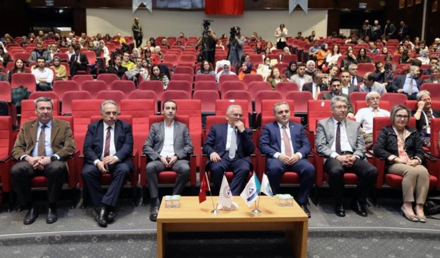 Erciyes Üniversitesi İki Ayrı Kongreye Kapılarını Açtı