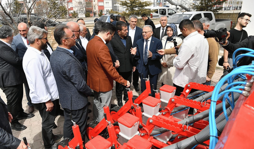 Başkan Büyükkılıç: Durmak yok Bünyan'da hizmete devam!