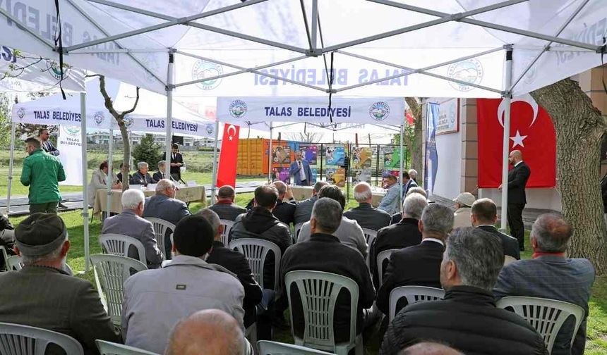Talas'ta söz halkın: Başkan yine sahada!