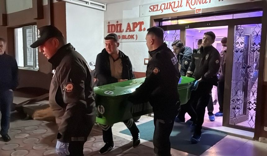 İki kardeş evlerinde boğazı kesilerek öldürülmüştü! Babaları ile ilgili çarpıcı detay ortaya çıktı