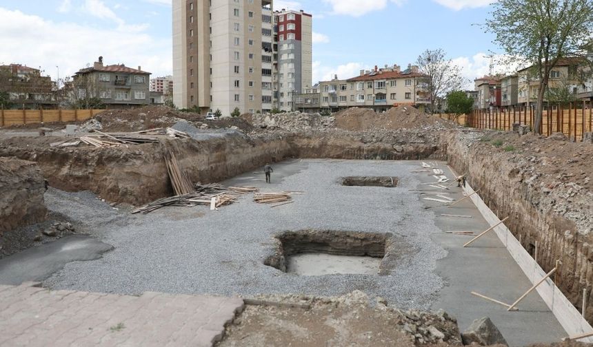 Kayseri'de 78 daire için ilk adım atıldı! Bu yöntem ile depreme dayanıklı hale geliyor
