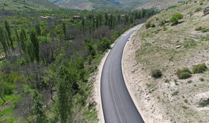 Kayseri’de üç mahallede büyük değişim! Bozuk yollar tarih oluyor