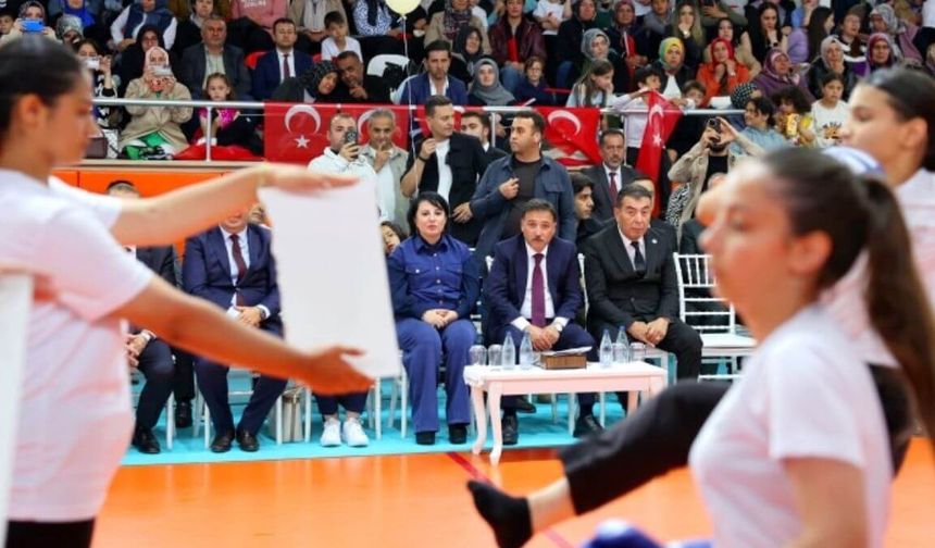 Vali Gökmen Çiçek: Hiçbir çocuğumuzu alçaklara kurban etmeyeceğiz!