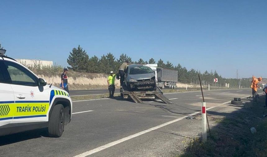 Acı olay: Otomobilin takla attığı kazada anne öldü, bebeği yaralandı