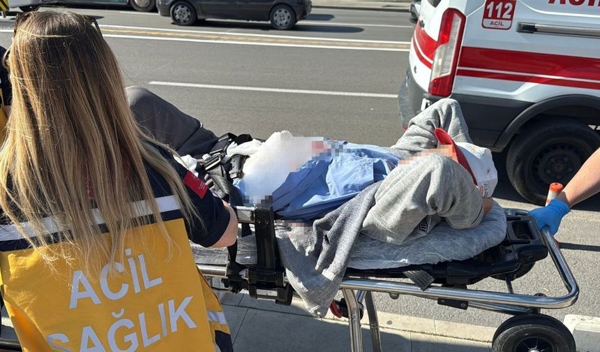 Kültür Merkezi'nden çıkan yaşlı adam bıçaklı saldırıya uğradı!