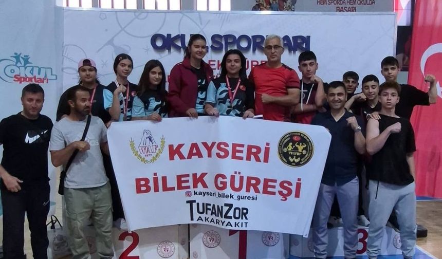 Türkiye şampiyonasında Kayseri rüzgarı esti! 10 madalya kazandılar