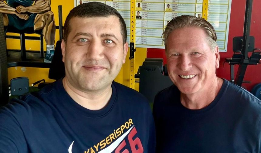 MHP’li Baki Ersoy Teknik Direktör Gisdol hakkında neler söyledi?