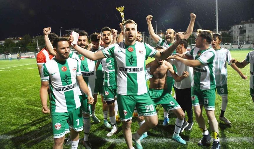 Sindelhöyük Yıldızspor penaltılarla şampiyon oldu!