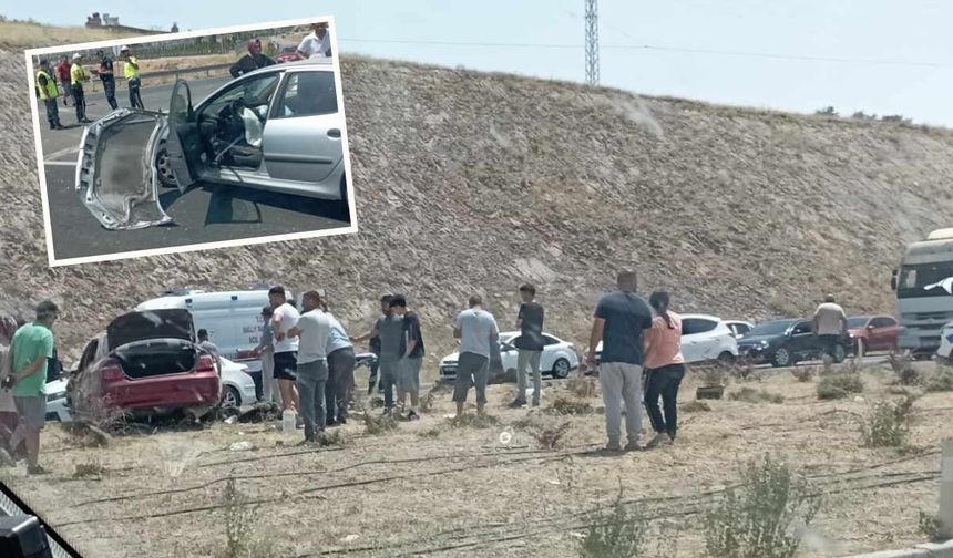 Kayseri yolunda iki araç birbirine girdi! 7 kişi yaralandı