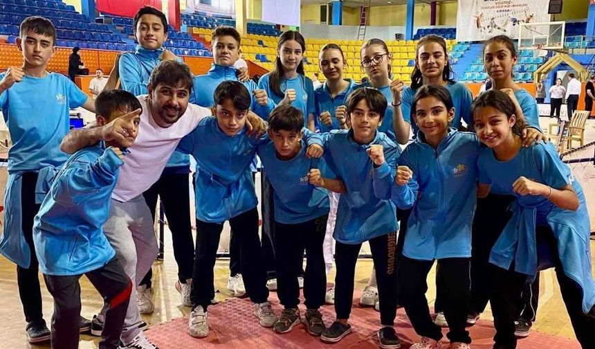 Kayserili sporcular madalyalara ambargo koydu!