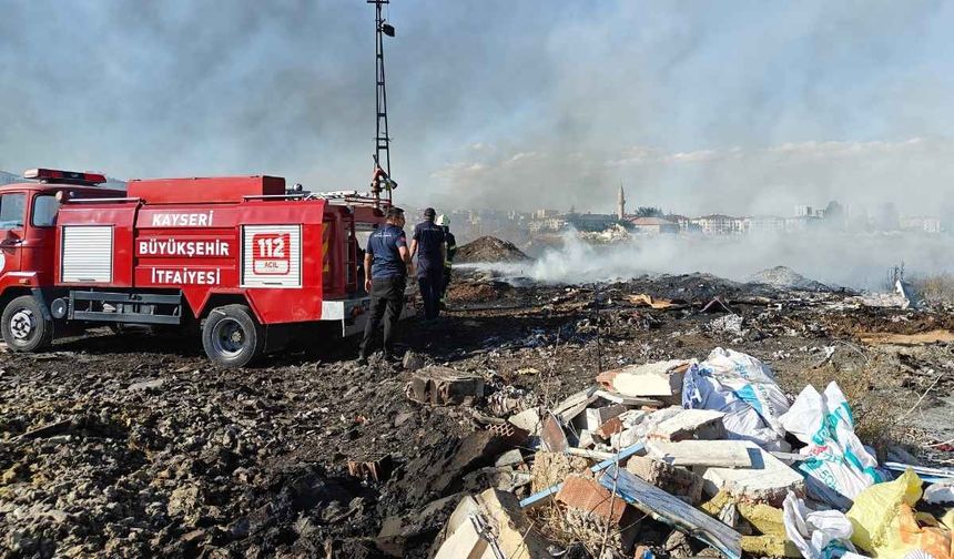Ot ve çöp yangınlarında kimler sorumlu! Başkan Şahin açıkladı
