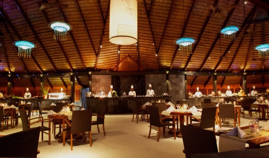 Dünyaca ünlü restoran iflas ettiğini açıkladı