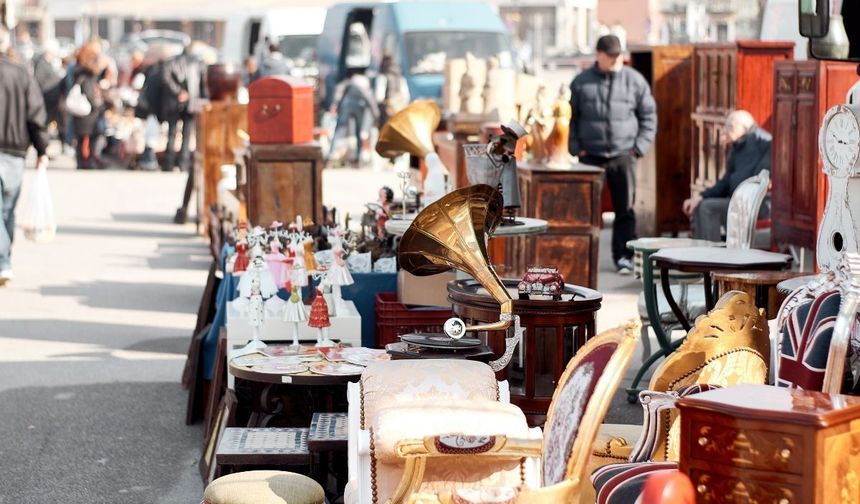 Geçmişten günümüze uzanan değerli parçalar, Kayseri’de antika tutkunlarıyla buluşuyor