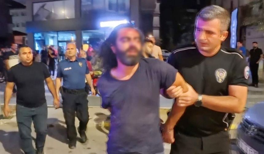 Eski koca restoranı bastı 4 kişiyi yaraladı!
