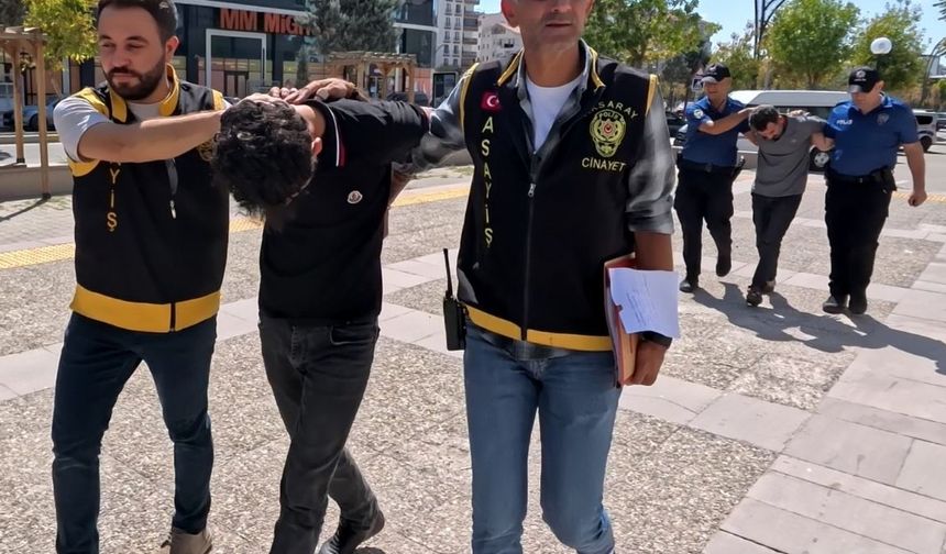 2’si polis 4 kişiyi yaralayan baba-oğul serbest bırakıldı