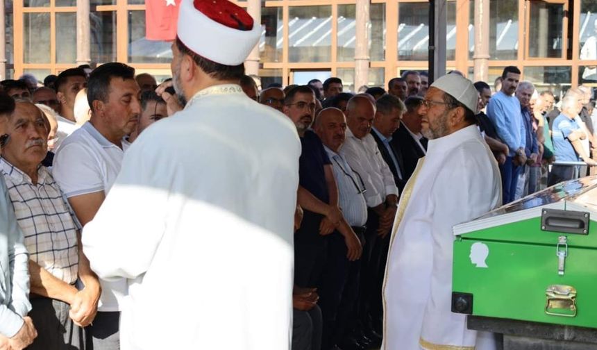 Bayar Özsoy’un paylaşımı yürekleri dağladı!