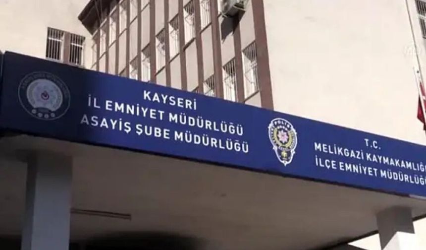 Kayseri’de büyük operasyon: Kaçak otomobil ve binlerce ürün ele geçirildi