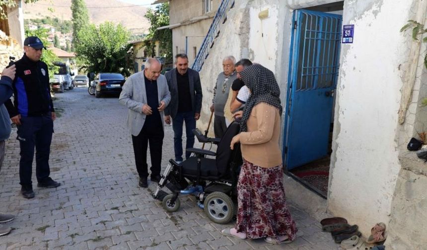 Yahyalı Belediyesi, engelli vatandaşın yüzünü güldürdü