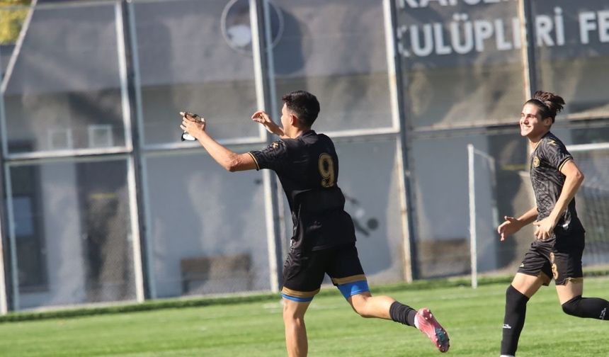 Talas Belediyespor’un Golcüsü Mahir Işkın 2 gol attı