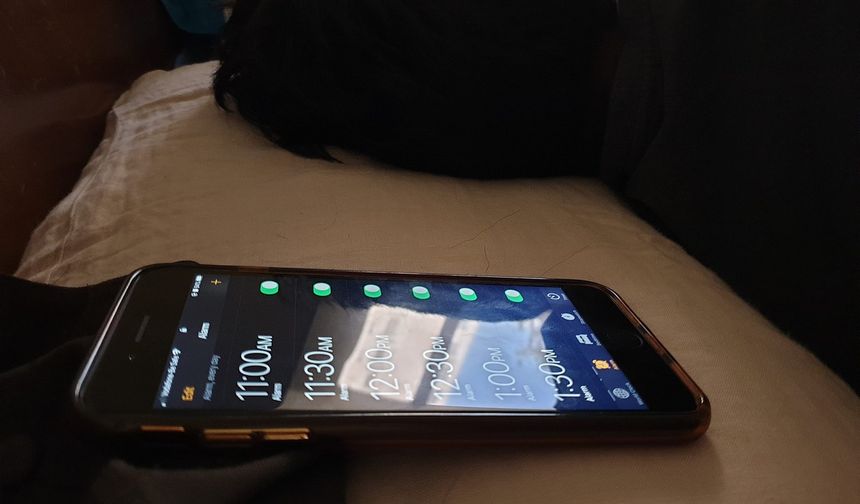 Uyanınca ilk telefona bakanlar dikkat: Doktorlar uyardı
