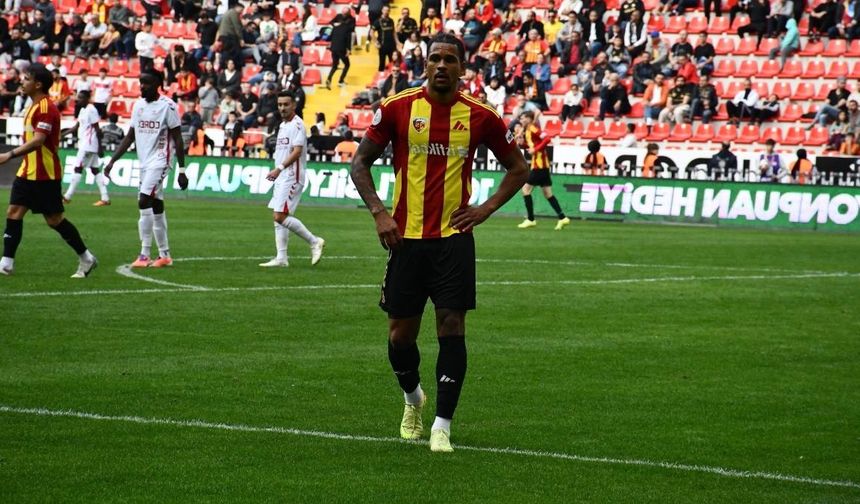 Kayserispor'un kayıp golcüsü bulundu! German Onugkha golle buluştu
