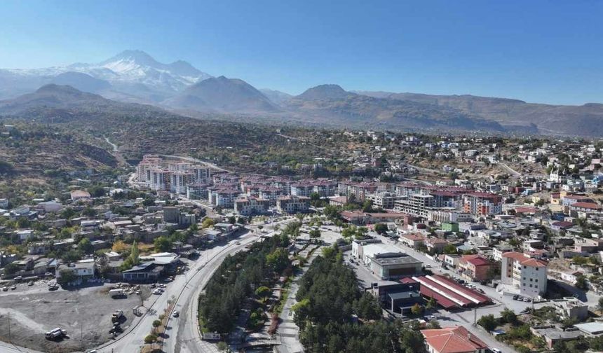 Hacılar baştan sona yenileniyor!