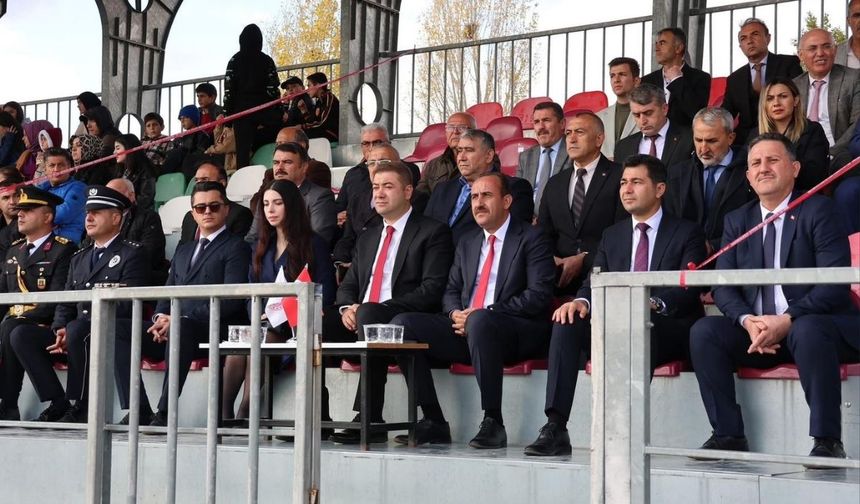 İncesu’da 29 Ekim coşkusu: Cumhuriyetin 102. yılı kutlandı