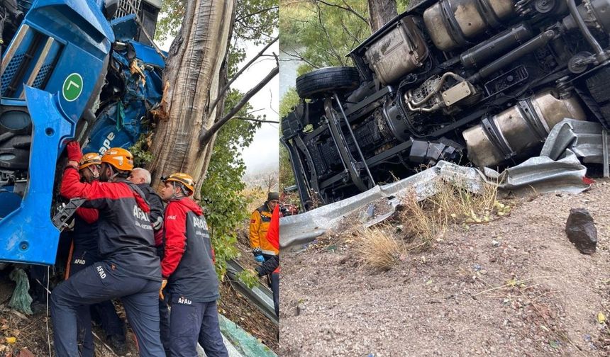 Sivas Koyulhisar’da yağış felaketi: Tır devrildi, sürücü sıkıştı!