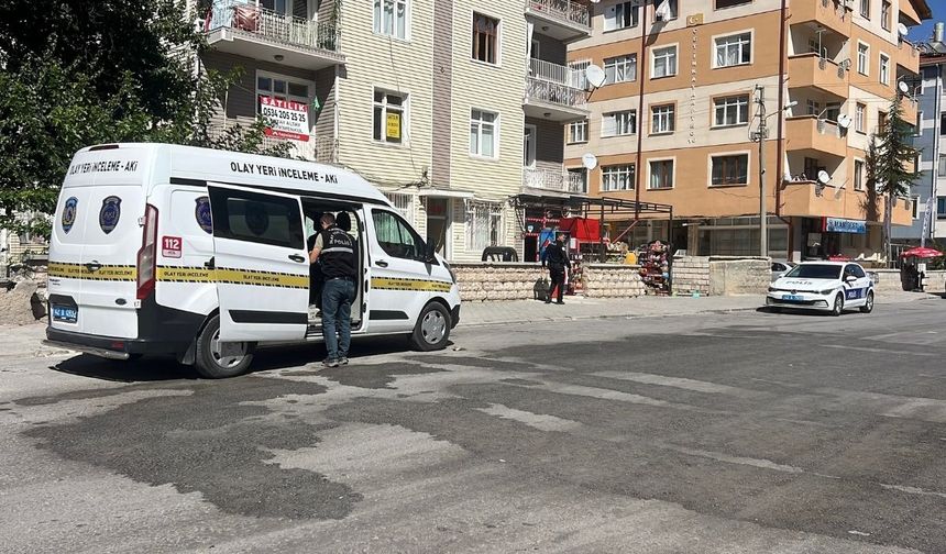 Konya’da husumetli kişiler arasında bıçaklı kavga: 1 yaralı