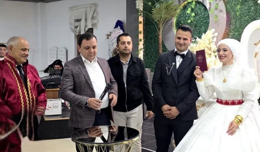Kayseri'de kaymakamın koruması görkemli düğünle evlendi!