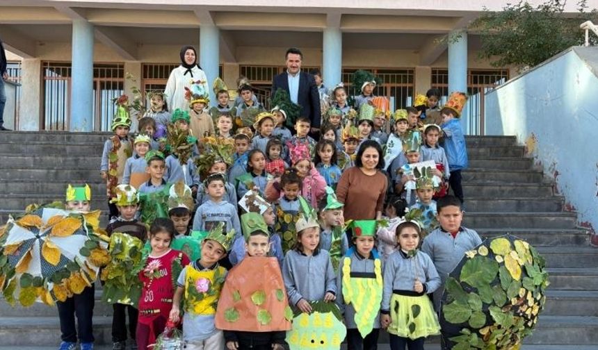 Sarıoğlan'da ‘Yeşil Vatan’ defilesi düzenlendi