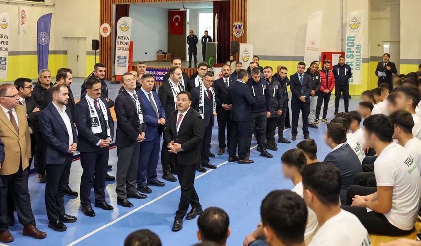 Kayseri’de bir ilk: Cezaevinde açıldı