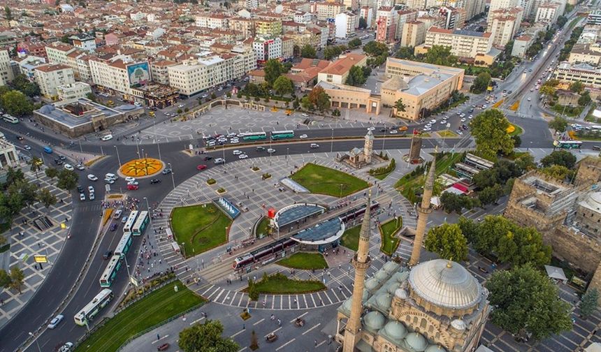 Kayseri'nin o ilçesine gitmek 4 saat sürüyor! Kış aylarında neredeyse imkansız
