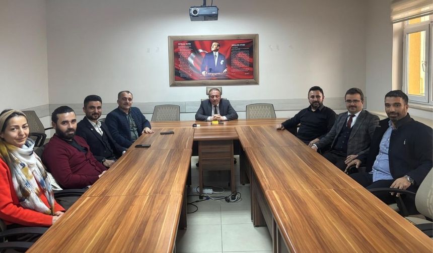 Bünyan’da eğitim zirvesi: Sendika temsilcileri bir araya geldi