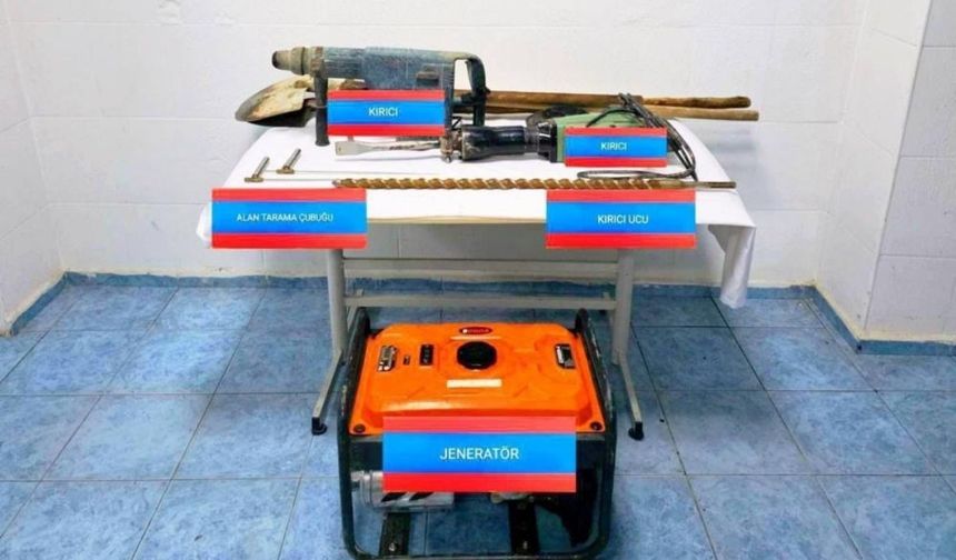 Yerköy’de kaçak kazıya Jandarma baskını: 5 Şüpheli suçüstü yakalandı