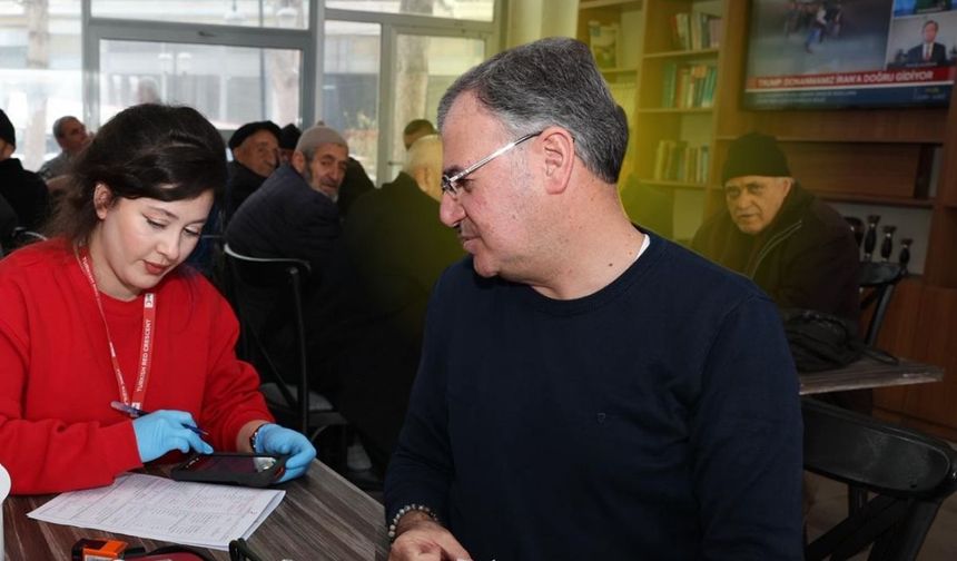 Başkan Özdoğan’dan hayat kurtaran çağrı: Hacılar’da Kan Bağışı Kampanyası başladı