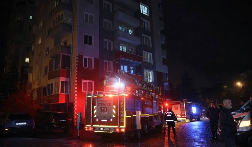 Nevşehir'de tüp doldurmaya çalışırken evi yaktı!