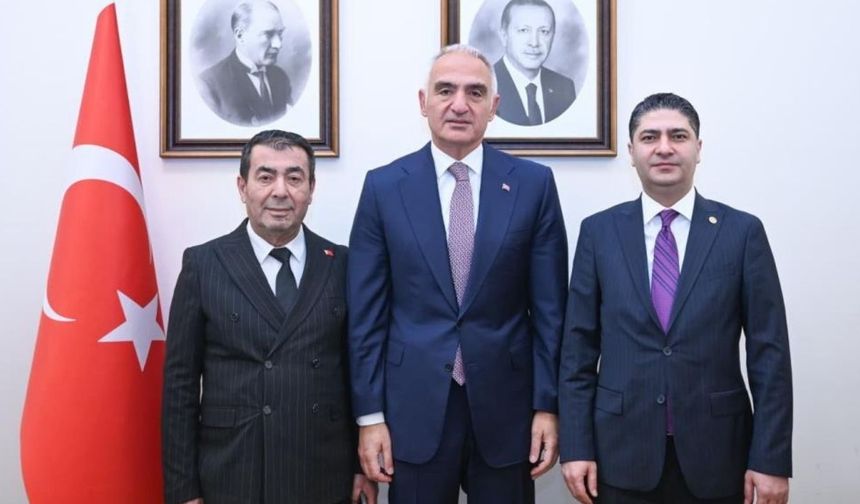 Bünyan Kütüphanesi için önemli adım: Selahattin Metin Kültür Bakanını ziyaret etti