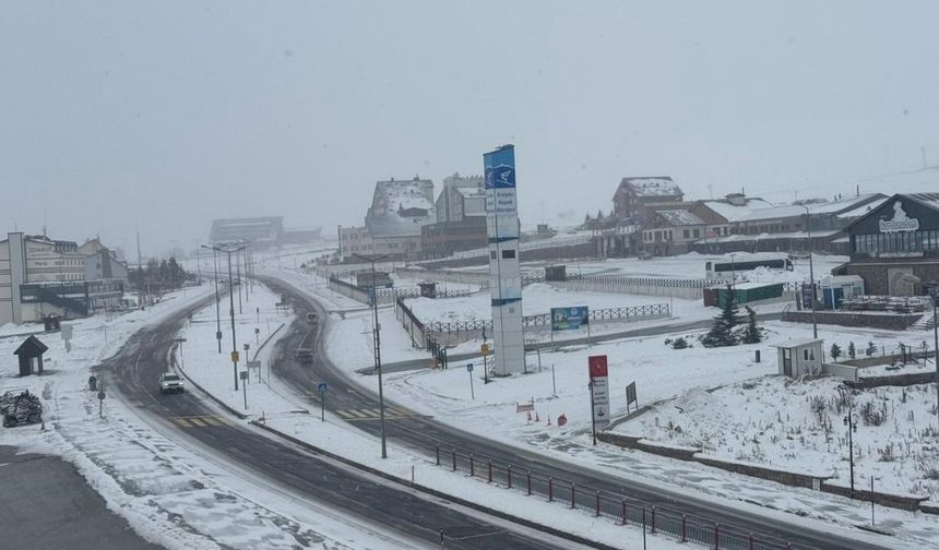 Emniyet uyardı: Erciyes yolu trafiğe kapatıldı