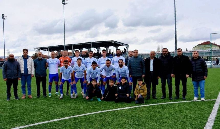 Tomarza Belediyespor’dan rakibine gözdağı! Şampiyonu devirdiler